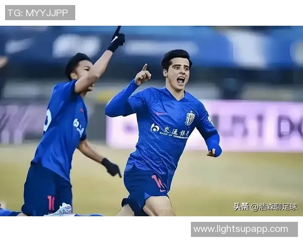 权建与上港的激烈对决揭示中超联赛新格局与球队实力的较量